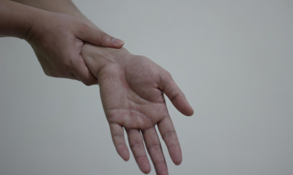 Las personas con distonía muscular reclaman infiltraciones con la toxina botulínica más eficaz