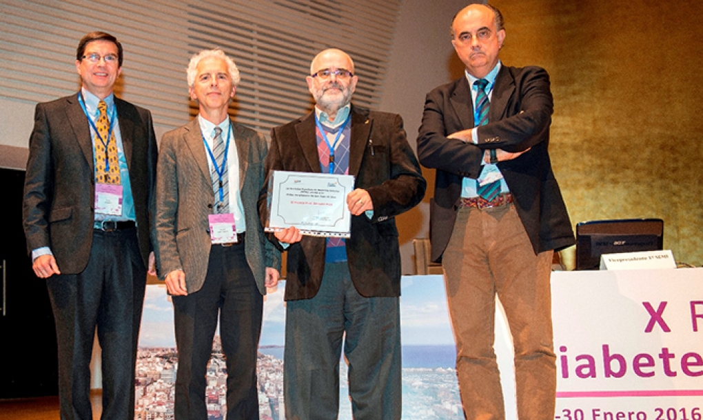 La SEMI dona el Premio Serrano Ríos a la Orden Hospitalaria de San Juan de Dios