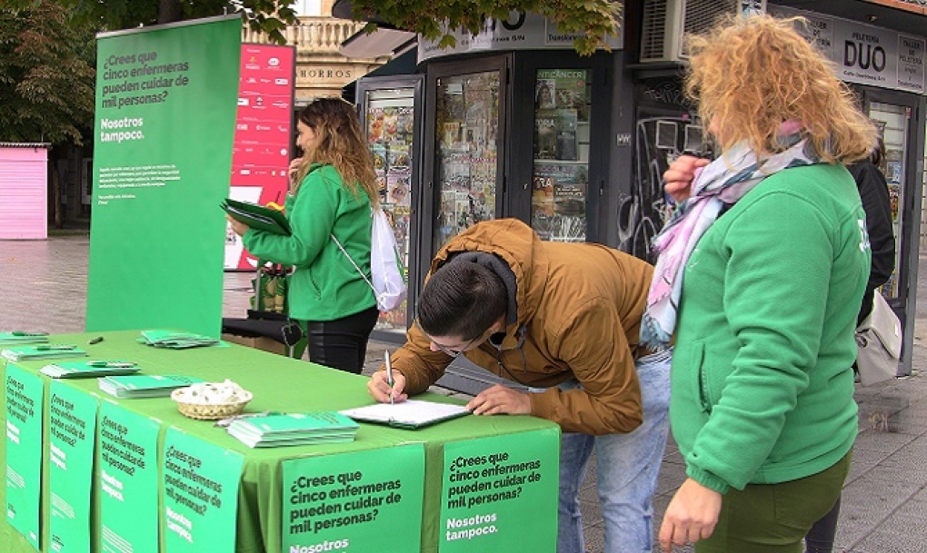 Arranca la recogida de firmas para garantizar por Ley una atención segura y de calidad con enfermeras suficientes