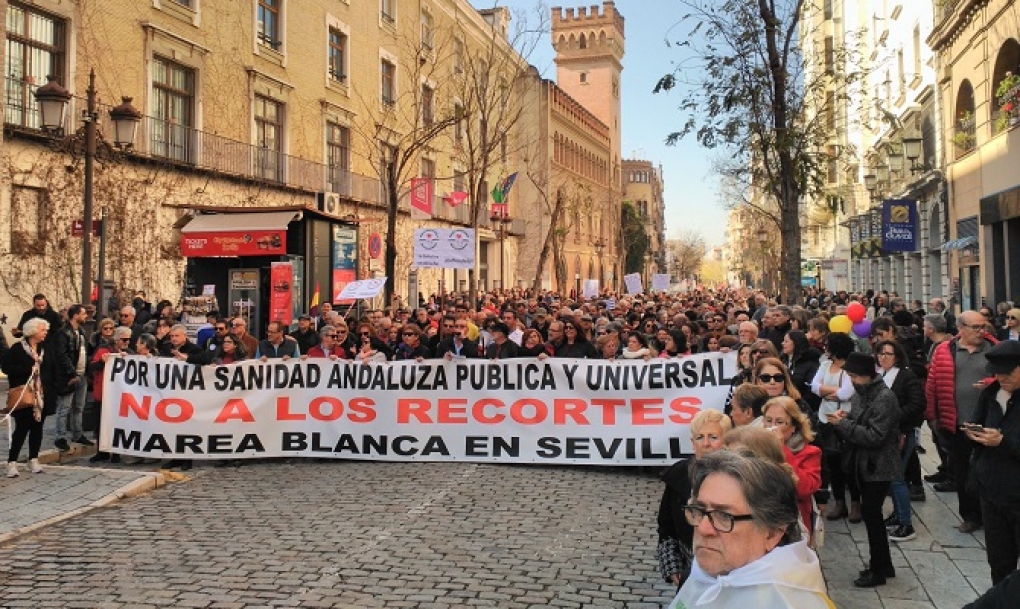Mareas blancas por toda Andalucía ante el «deterioro» de la sanidad pública