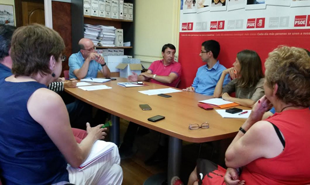 El PSOE exige a la Junta la construcción de los centros de salud de El Zurguén y Prosperidad