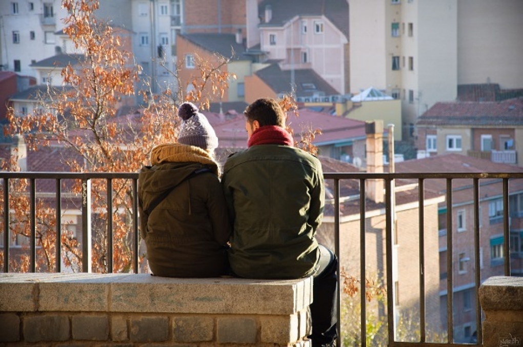 Fingir emociones en el trabajo afecta a la salud y a la pareja
