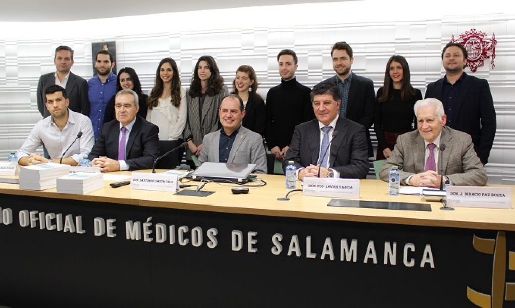 Jornada &#8220;histórica&#8221; en el Colegio de Médicos de Salamanca con la entrega de carnés de precolegiados a los estudiantes de Medicina