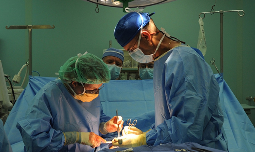 Utilizar fotografías y música ayuda a reducir la ansiedad preoperatoria de los pacientes