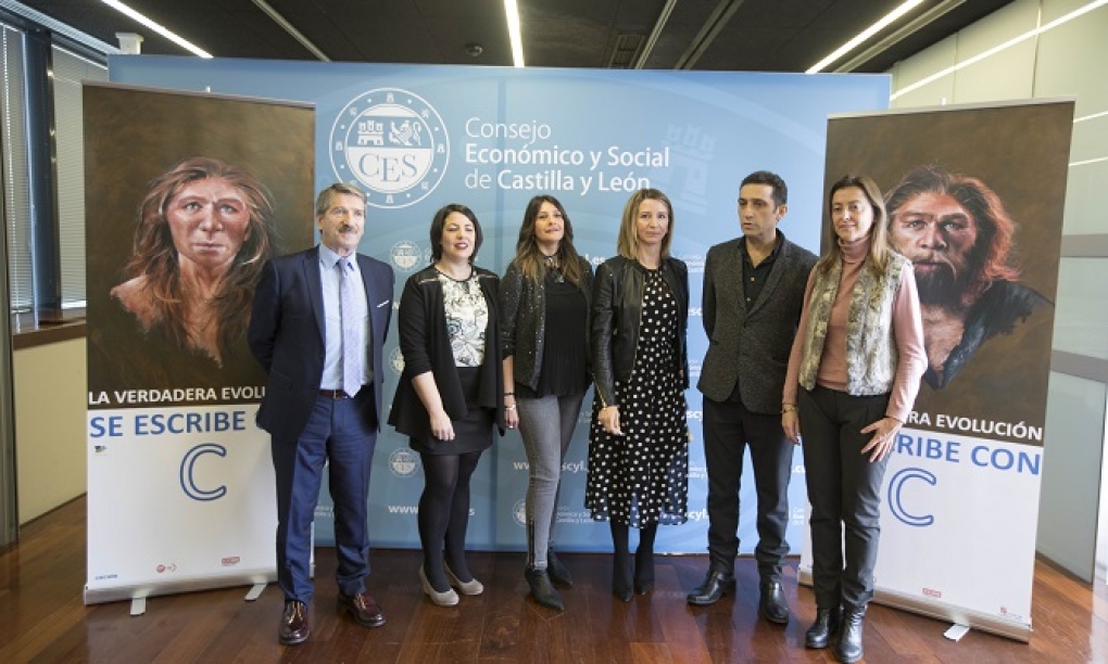 Junta y agentes sociales impulsan un paquete de medidas por la igualdad laboral