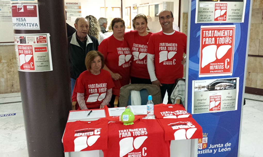 Los afectados por hepatitis C denuncian que los tratamientos de última generación «no están llegando» a los enfermos