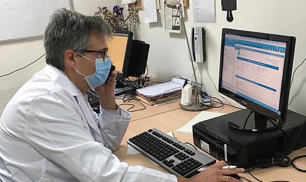 El CGCOM advierte de los riesgos de aquellos servicios de telemedicina que no cumplen con los preceptos del Código de Deontología Médica