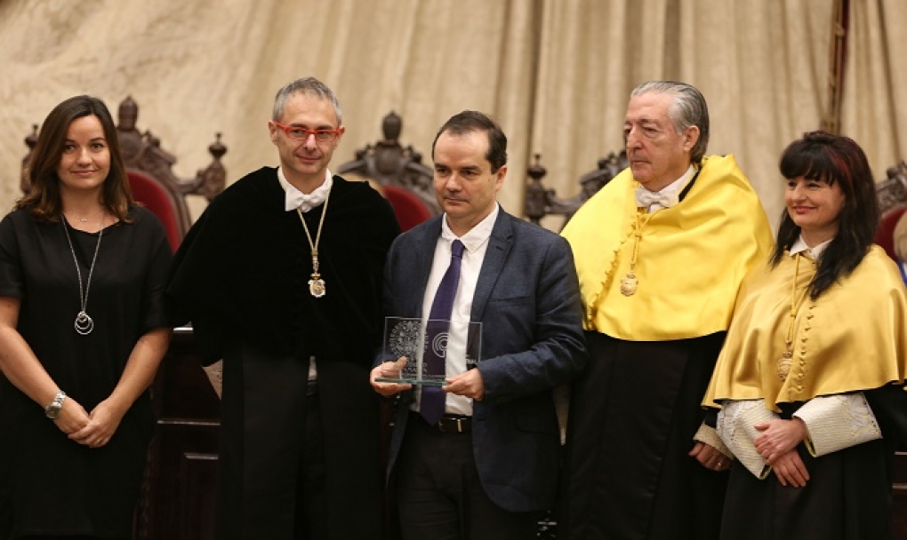 Premios para el primer fotofármaco contra el dolor y para un estudio sobre mapas de su frecuencia