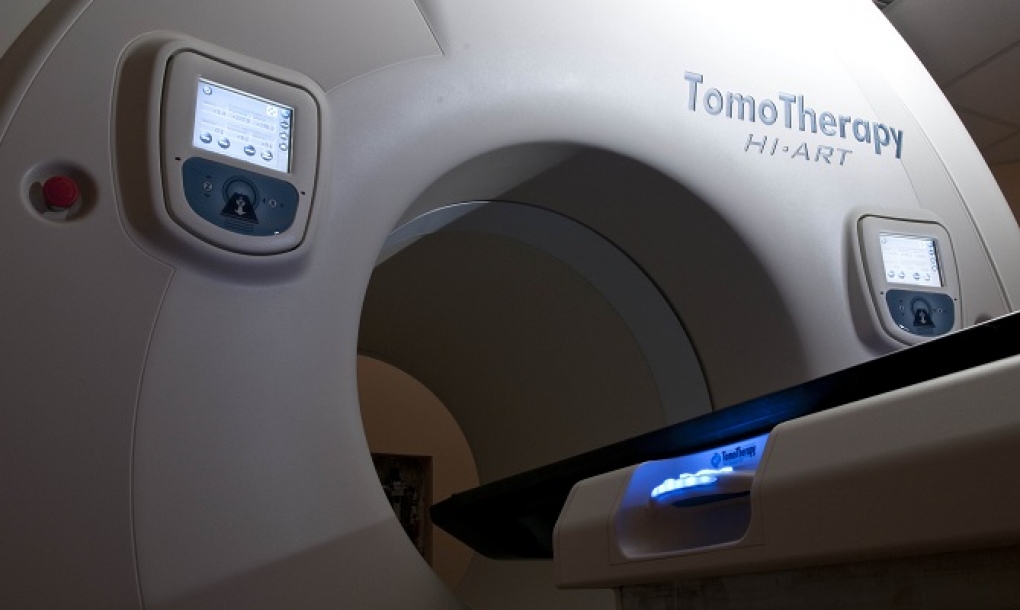 Primer tratamiento de irradiación corporal total con tomoterapia en España
