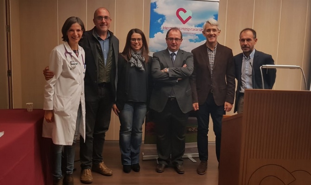 «Siento con vergüenza que se instrumentaliza el sufrimiento del enfermo»