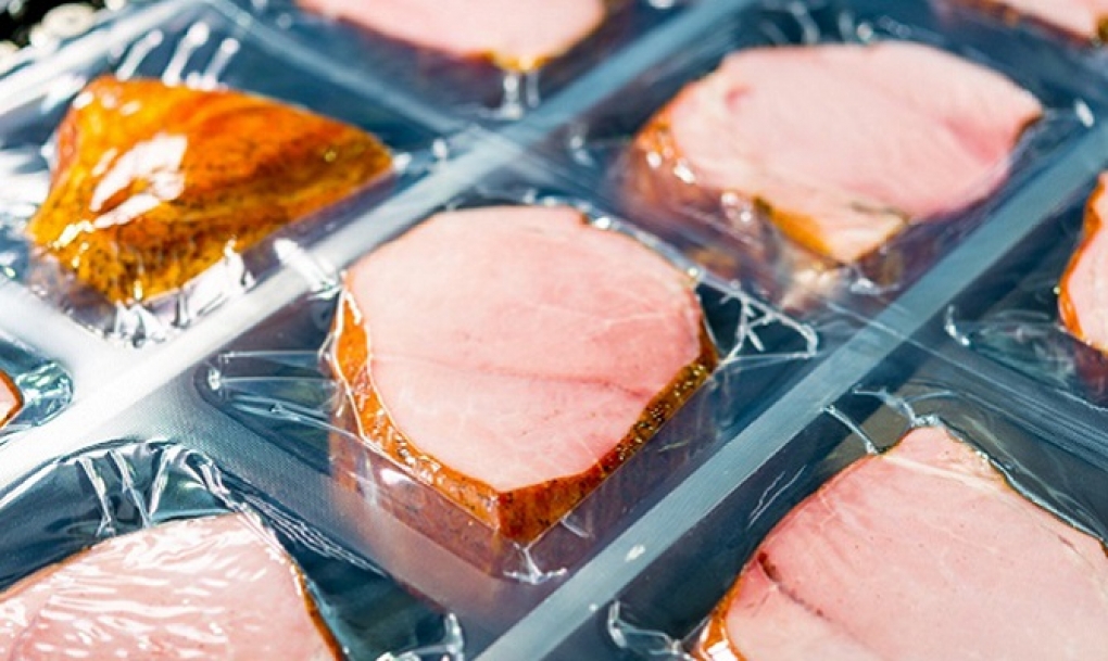Primer aditivo para envases alimentarios que elimina la listeria