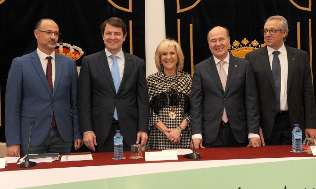 Nace el Consejo de la Profesión Médica de Castilla y León para impulsar el gran pacto que necesita la sanidad