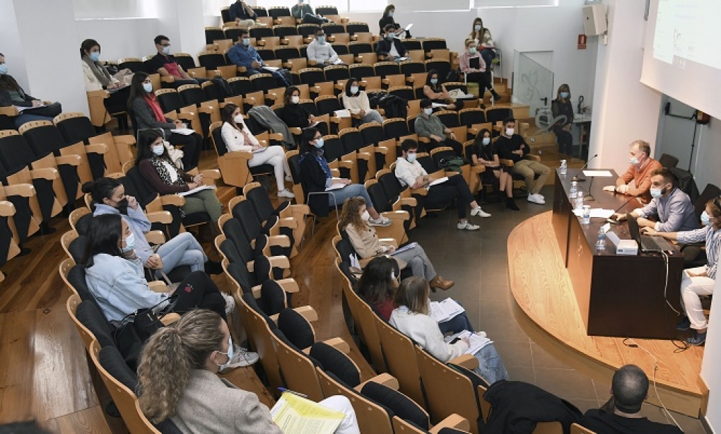 Llegan los 583 nuevos MIR a los centros sanitarios de Castilla y León