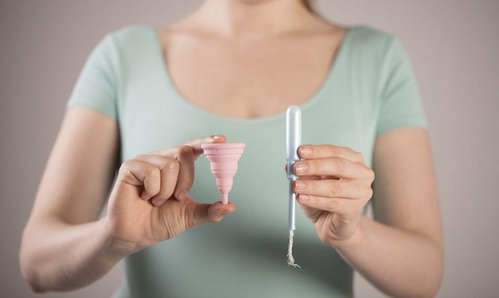 Las copas menstruales son seguras, más rentables y no generan tantos residuos