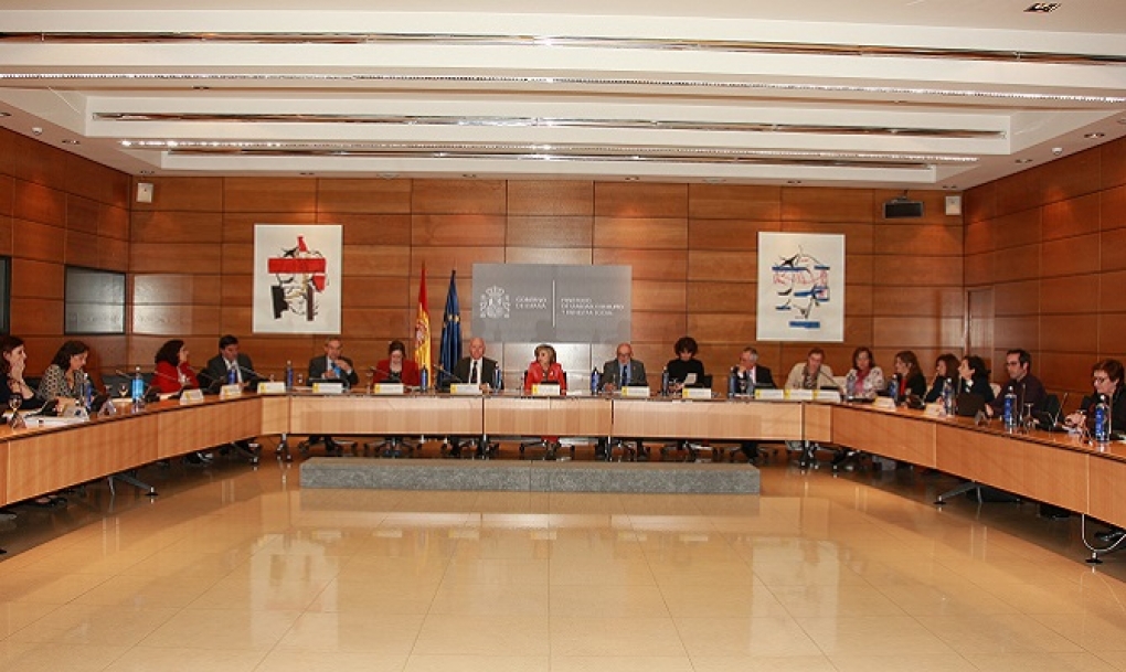 Gobierno y CCAA avanzan en criterios comunes para las retribuciones e incentivos en Atención Primaria