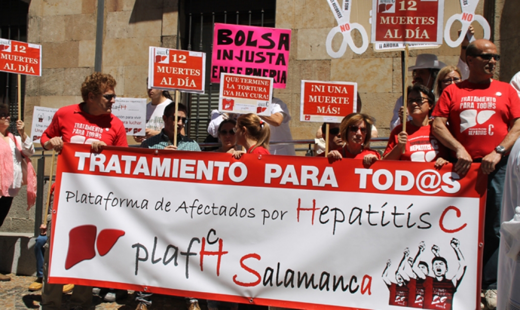 Podemos propone en las Cortes la fabricación de un genérico para la hepatitis C