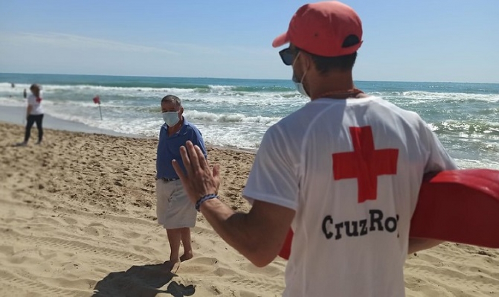 Cruz Roja &#8216;transforma&#8217; a sus socorristas en agentes de sensibilización sobre la COVID-19