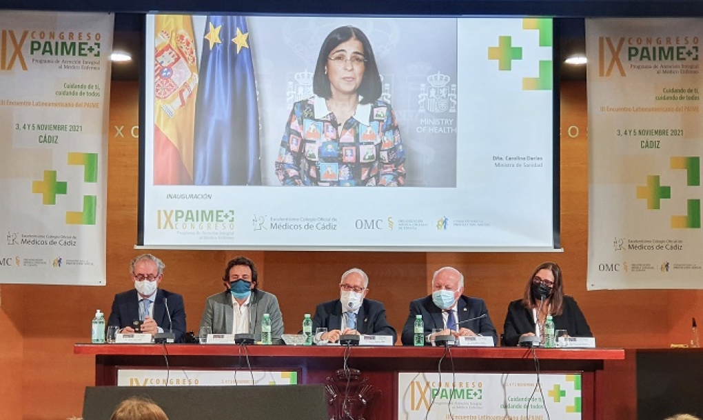 Carolina Darias: “Si podemos mirar el futuro con esperanza es gracias a los profesionales de la salud”