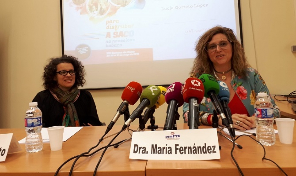 Más del 60% de la población respalda que se prohíba fumar en vehículos privados y en lugares públicos al aire libre