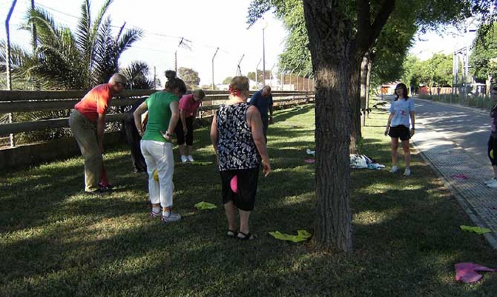 Organizaciones de todo el mundo se unen para pedir mejor atención a las personas que sufren osteoporosis