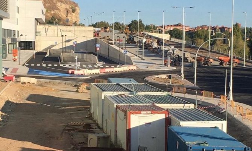 El PSOE de Salamanca denuncia que las obras del vial del nuevo hospital «siguen acumulando retrasos»