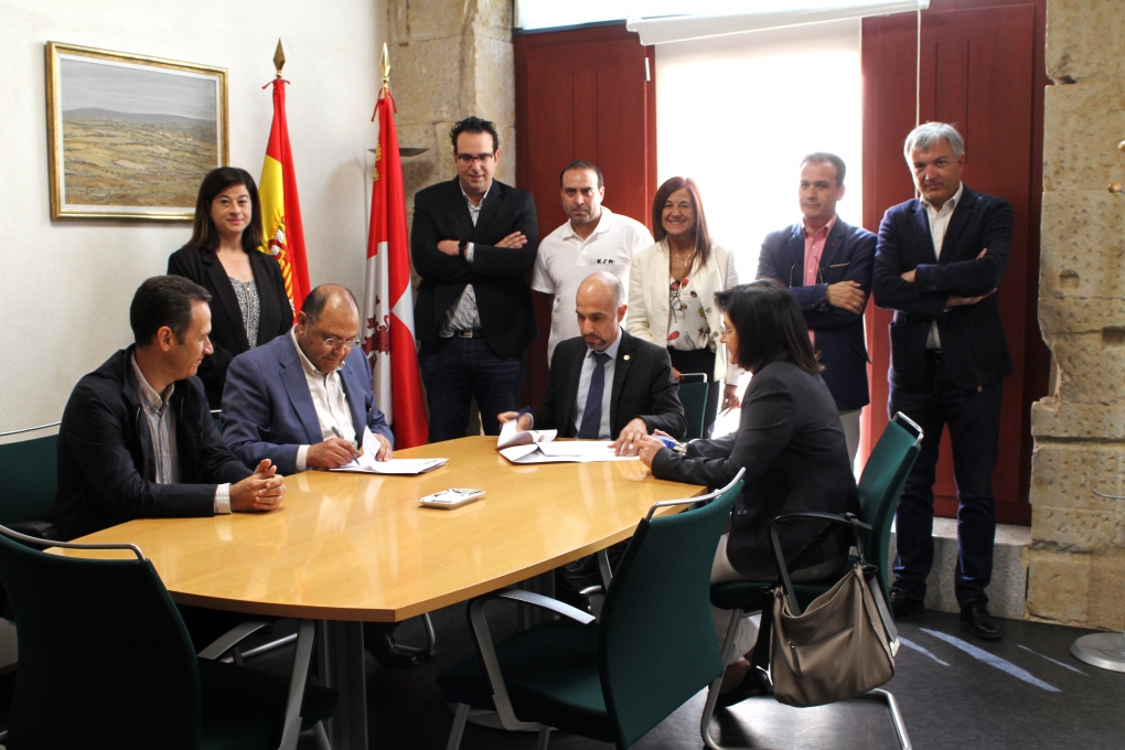 Aspace recibe un dispositivo neumático desarrollado por investigadores de la USAL