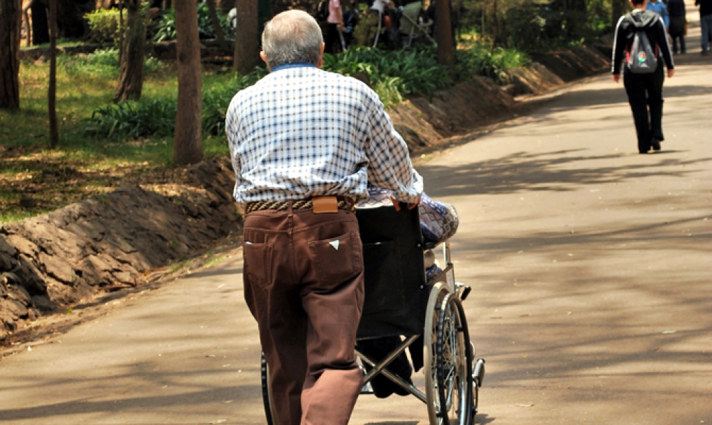 La Sociedad Española de Geriatría y Gerontología recuerda que los mayores son las personas con más riesgo de sufrir un golpe de calor