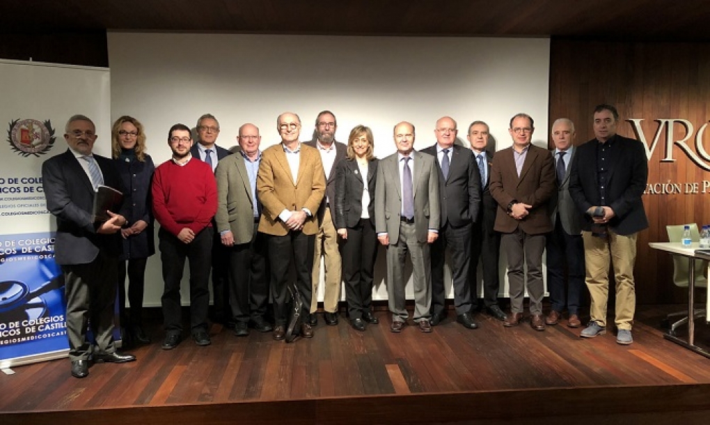 Los médicos de Castilla y León advierten sobre la falta de un modelo sanitario viable