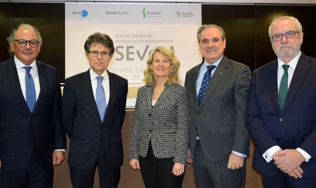 El nuevo sistema antifalsificación de medicamentos conectado a Europa cumple los plazos con éxito en España