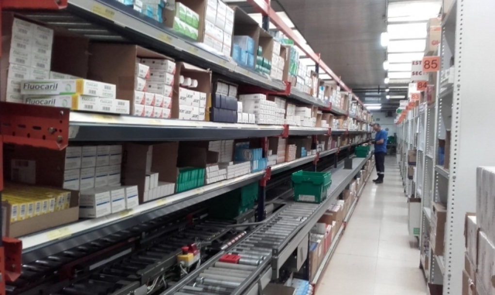 Cerca de 42.000 envases de medicamentos llegan cada día a las farmacias salmantinas desde los almacenes de distribución