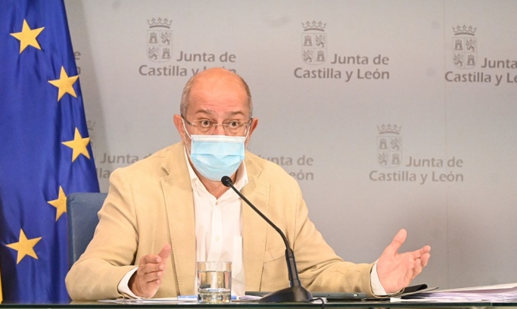 La covid-19 se mantiene en cifras preocupantes en Castilla y León, con 1.796 nuevos contagios y dos fallecidos
