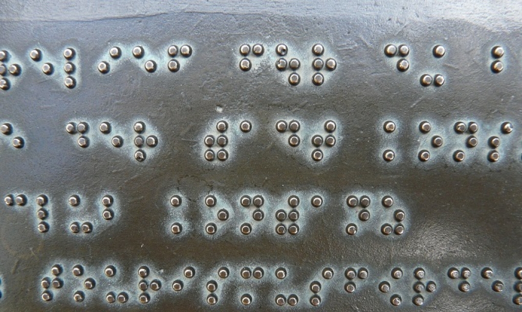 Las personas ciegas podrán acceder a la información de recetas y a la tarjeta sanitaria a través de su adaptación al braille
