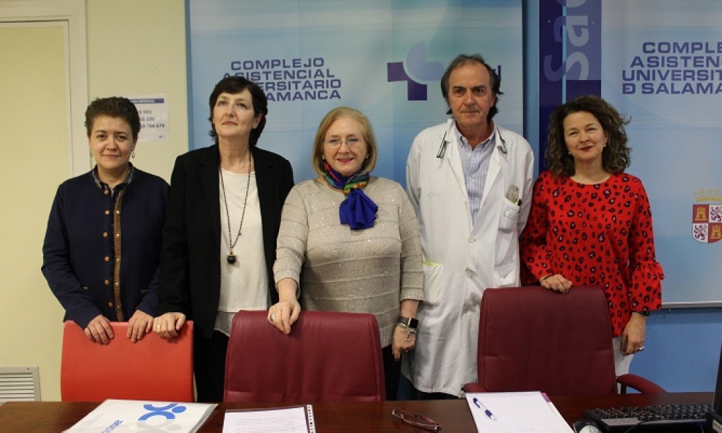 La Universidad de Salamanca acerca la ciencia a pacientes de Hematología y sus familiares