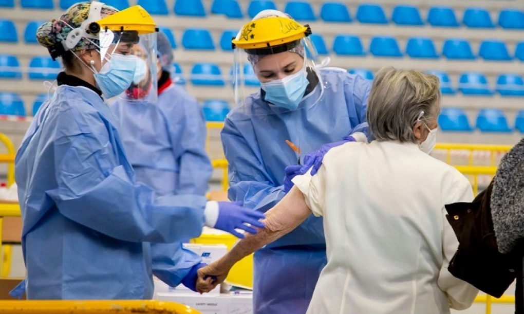 Bajan a 102 los casos de covid-19 en Castilla y León, donde fallecen otras dos personas con la enfermedad