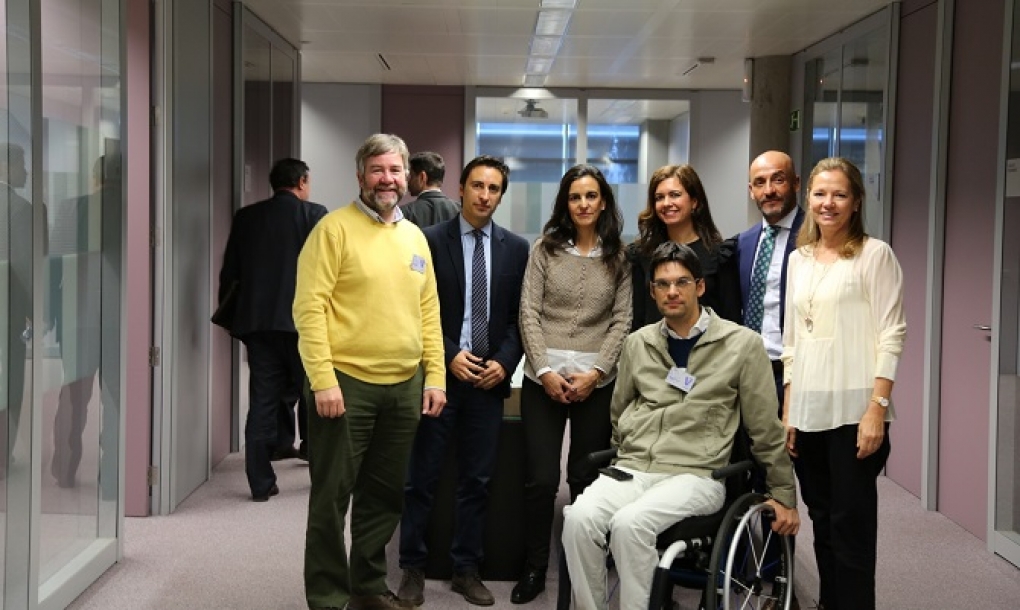 La Usal crea un sistema inteligente de guía en interiores para personas invidentes