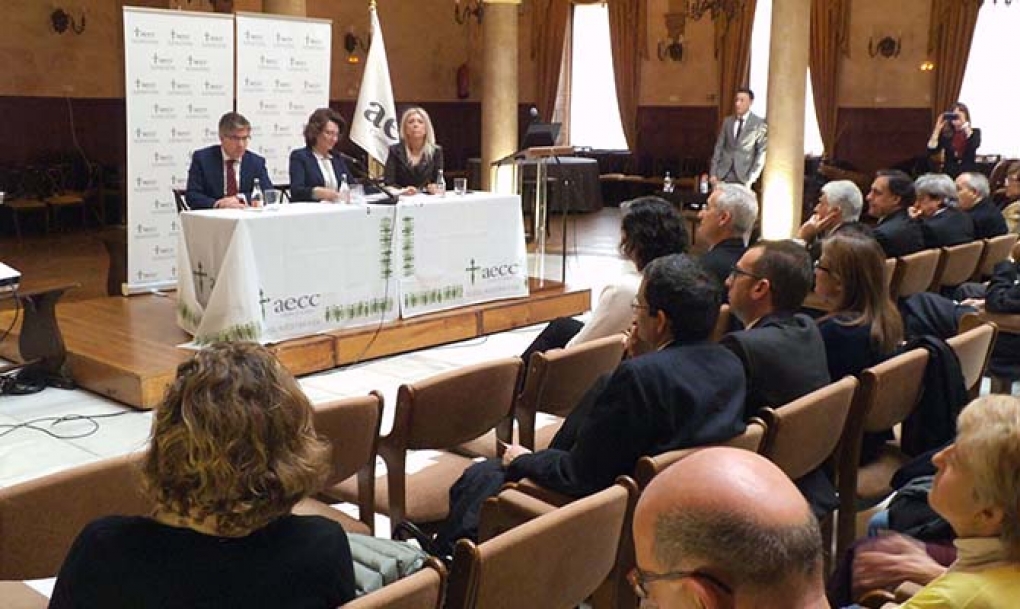 La AECC de Salamanca destina 135.000 euros a la búsqueda de una nueva diana terapéutica de la leucemia mieloide crónica