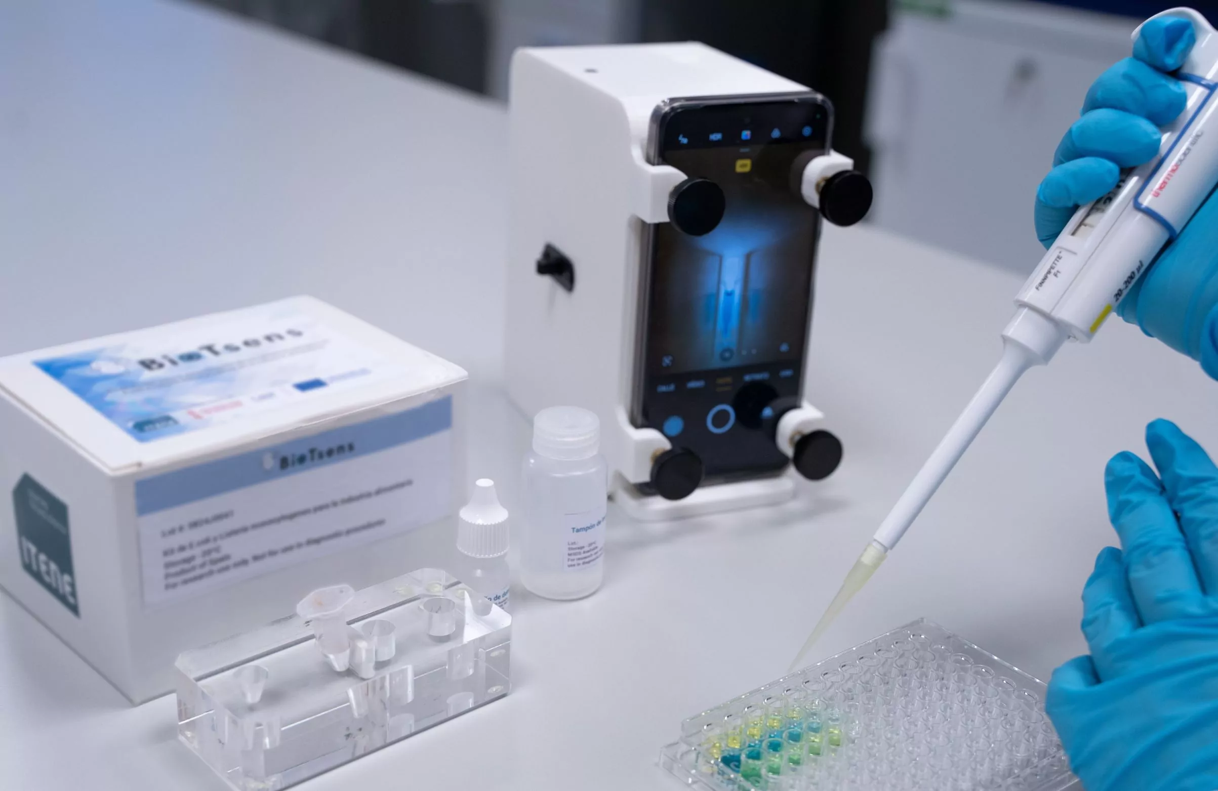 Kit 'low cost' para detectar bacterias peligrosas en los alimentos